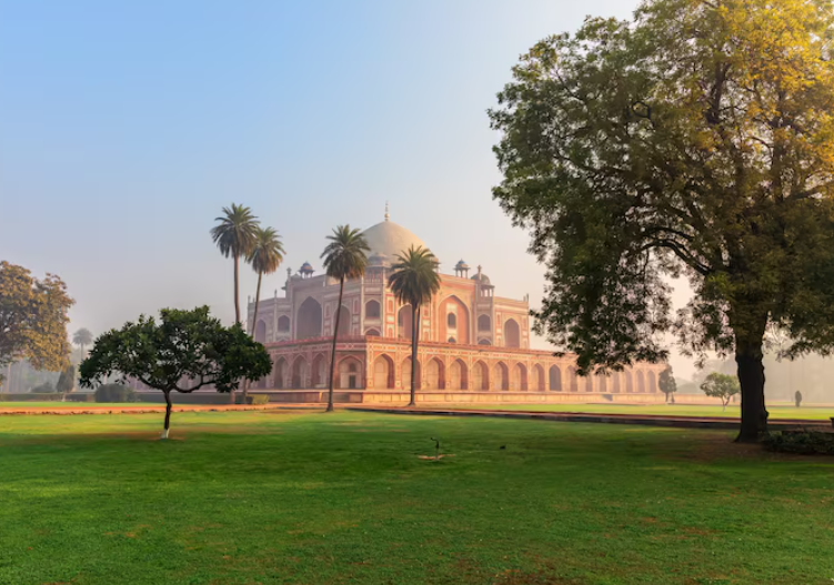 Humayun’s Tomb Delhi Mughal architecture in Delhi Famous monument in New Delhi Heritage site with green garden Historical place in Delhi Ancient tomb in India Tourist spot in New Delhi Beautiful monument in Delhi Delhi architecture landmark